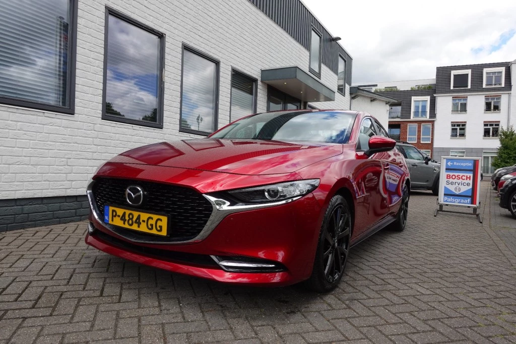 Mazda 3 – foto 2