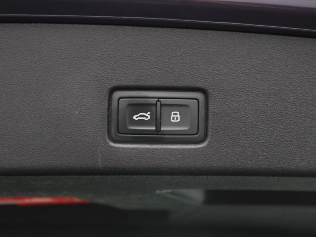 Audi Q4 e-tron – foto 18