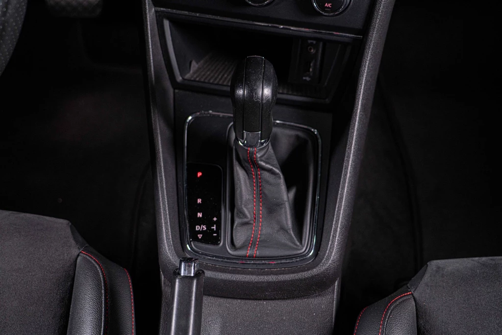 SEAT Leon – foto 40
