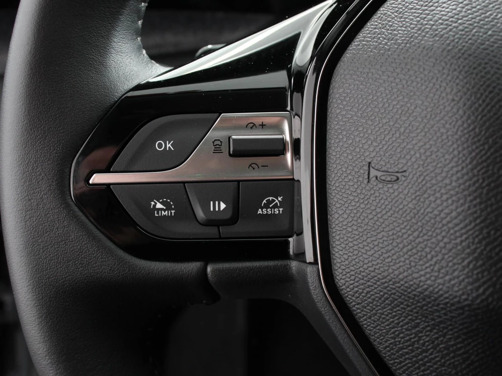 Peugeot 408 – foto 18