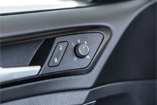 Volkswagen Golf – thumbnail 26