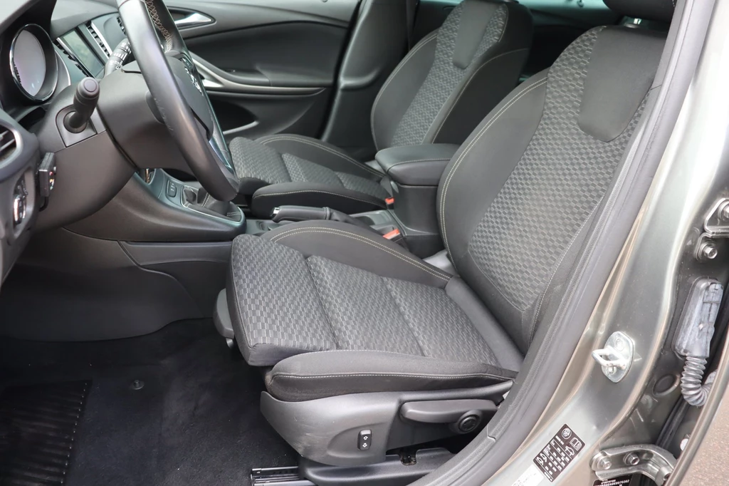 Opel Astra – foto 8