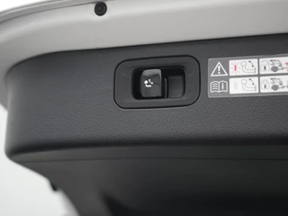 Mercedes-Benz C-Klasse – thumbnail 23