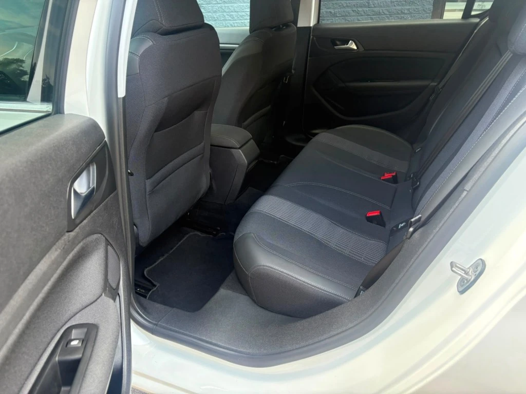Peugeot 308 – foto 12