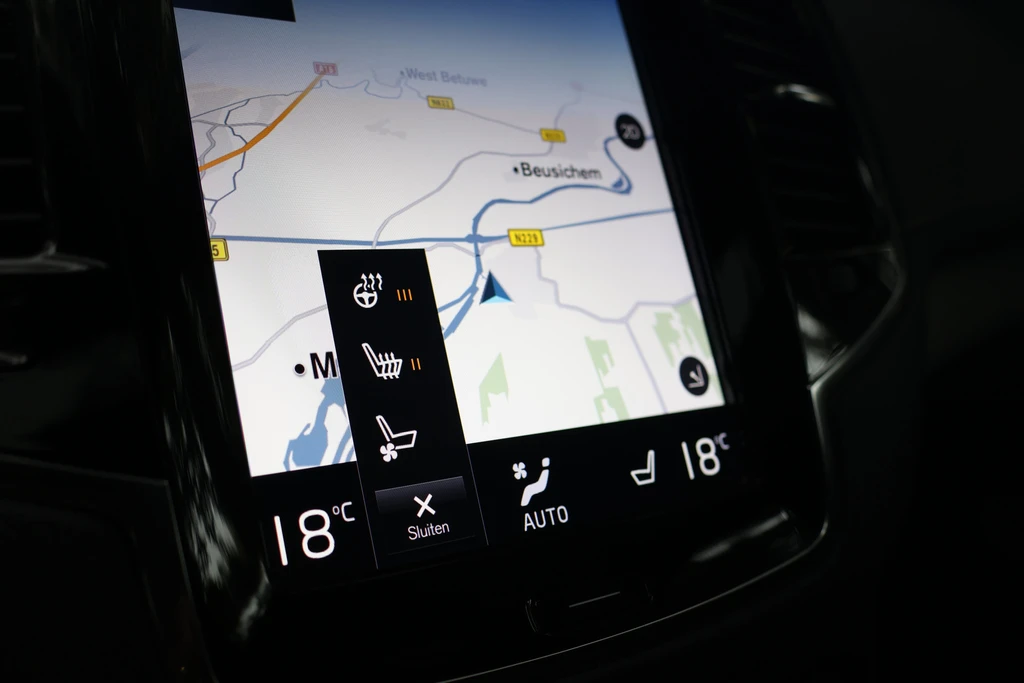 Volvo XC90 – foto 19