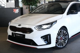 Kia ProCeed – thumbnail 2