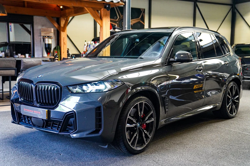 BMW X5 – foto 2