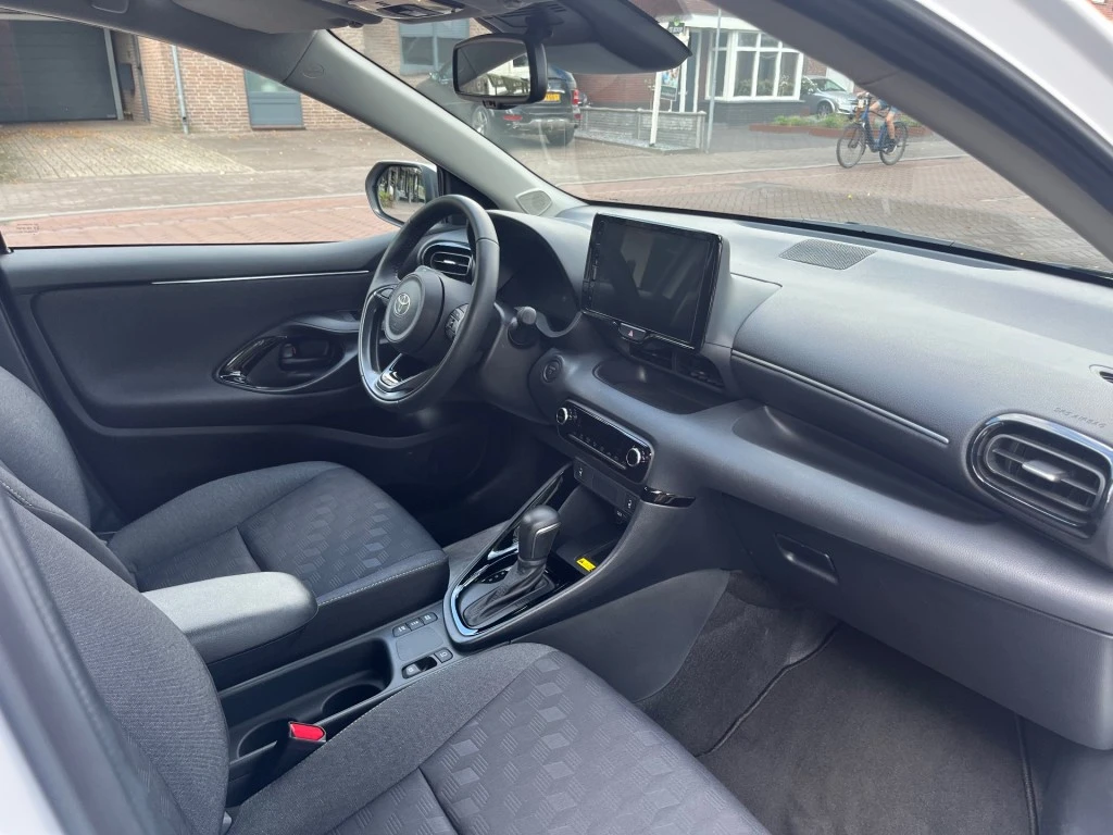 Toyota Yaris – foto 6