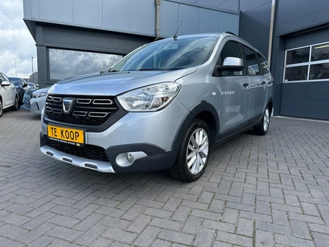 Dacia Lodgy 1.3 TCe Stepway 7 persoons Camera Trekhaak 131PK