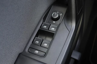 SEAT Leon – thumbnail 32