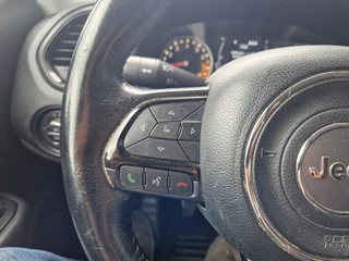 Jeep Renegade – thumbnail 17