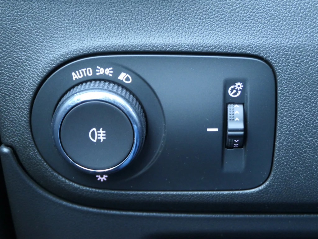 Opel Crossland – foto 24