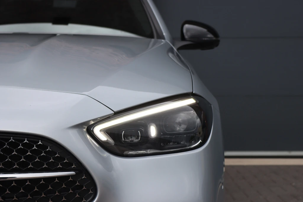 Mercedes-Benz C-Klasse – foto 25