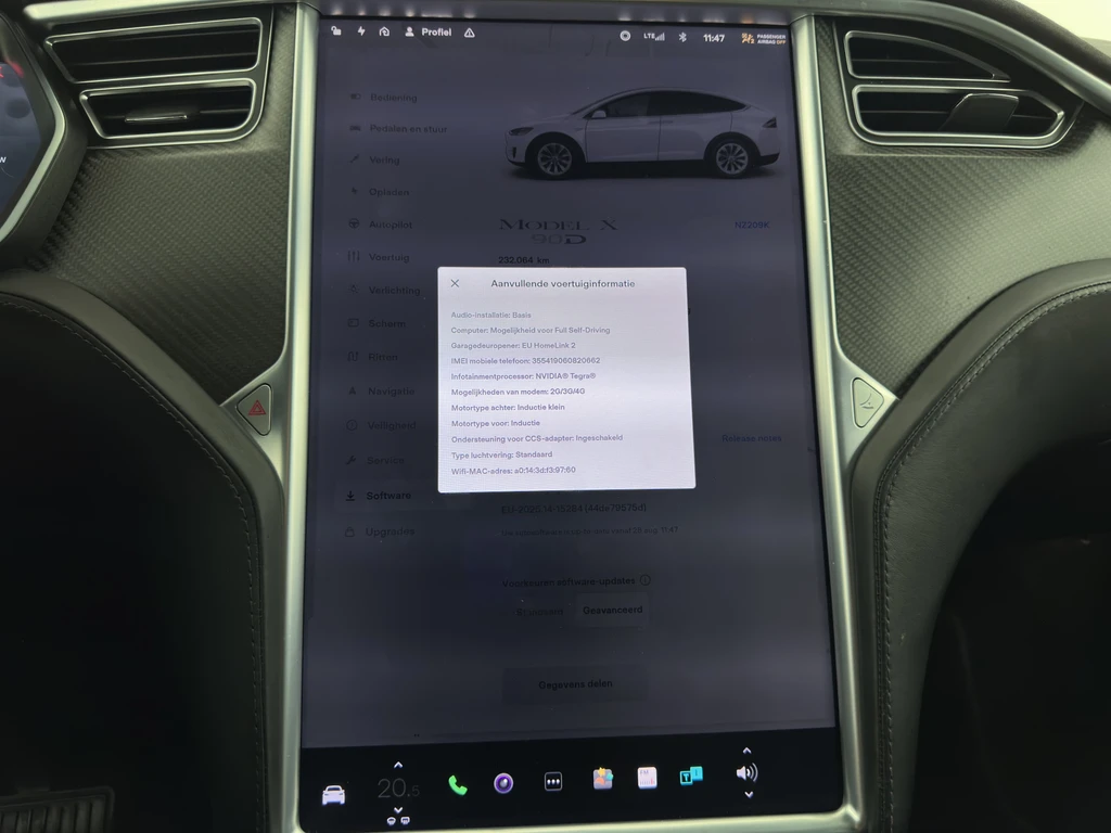 Tesla Model X – foto 22