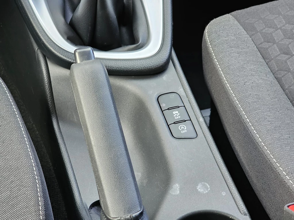 Toyota Yaris – foto 18