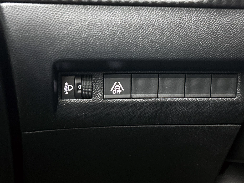 Peugeot 208 – foto 19