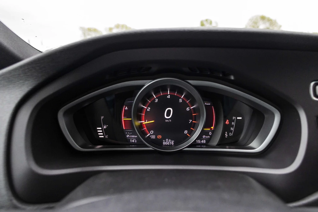 Volvo V40 – foto 12