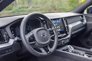Volvo XC60 – thumbnail 5