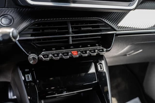 Peugeot 208 – thumbnail 27