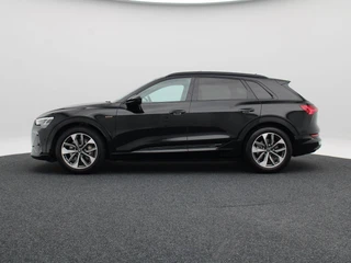 Audi e-tron – thumbnail 2