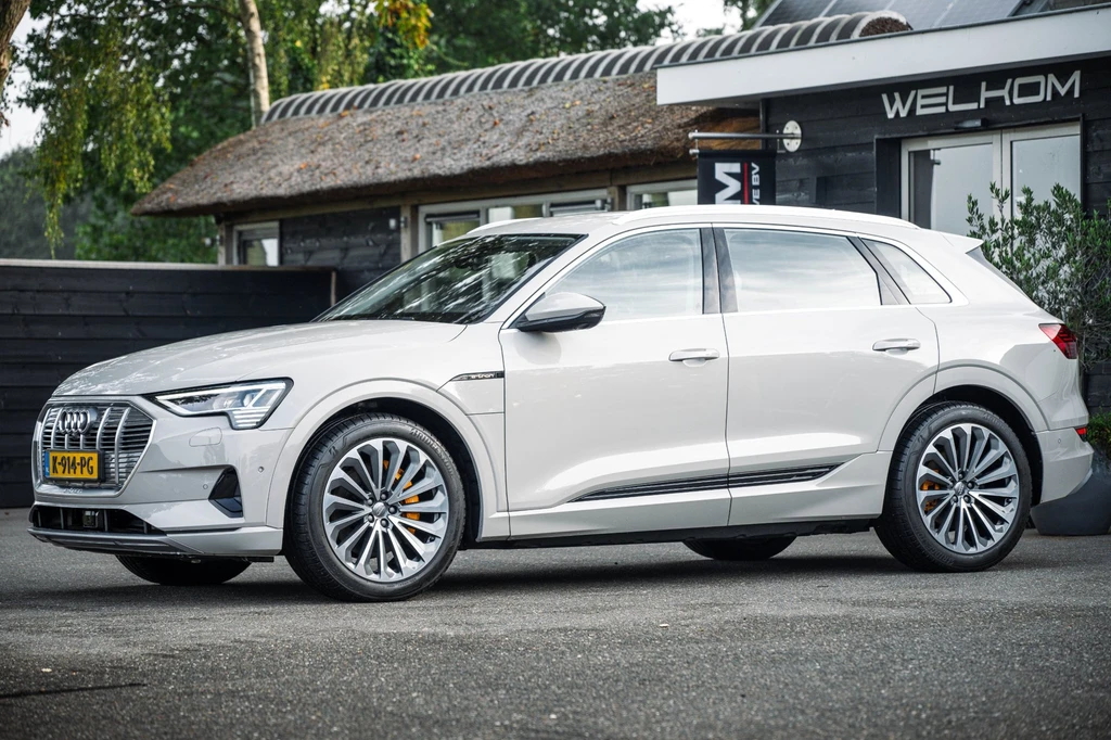 Audi e-tron – foto 2
