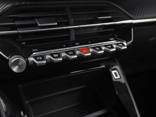 Peugeot 208 – thumbnail 13