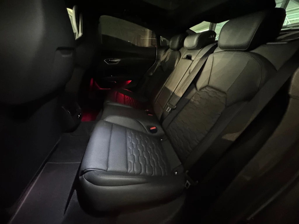 Audi e-tron GT – foto 16