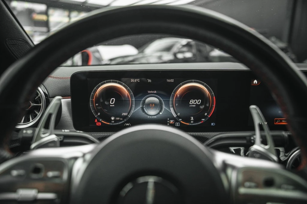 Mercedes-Benz CLA – foto 21