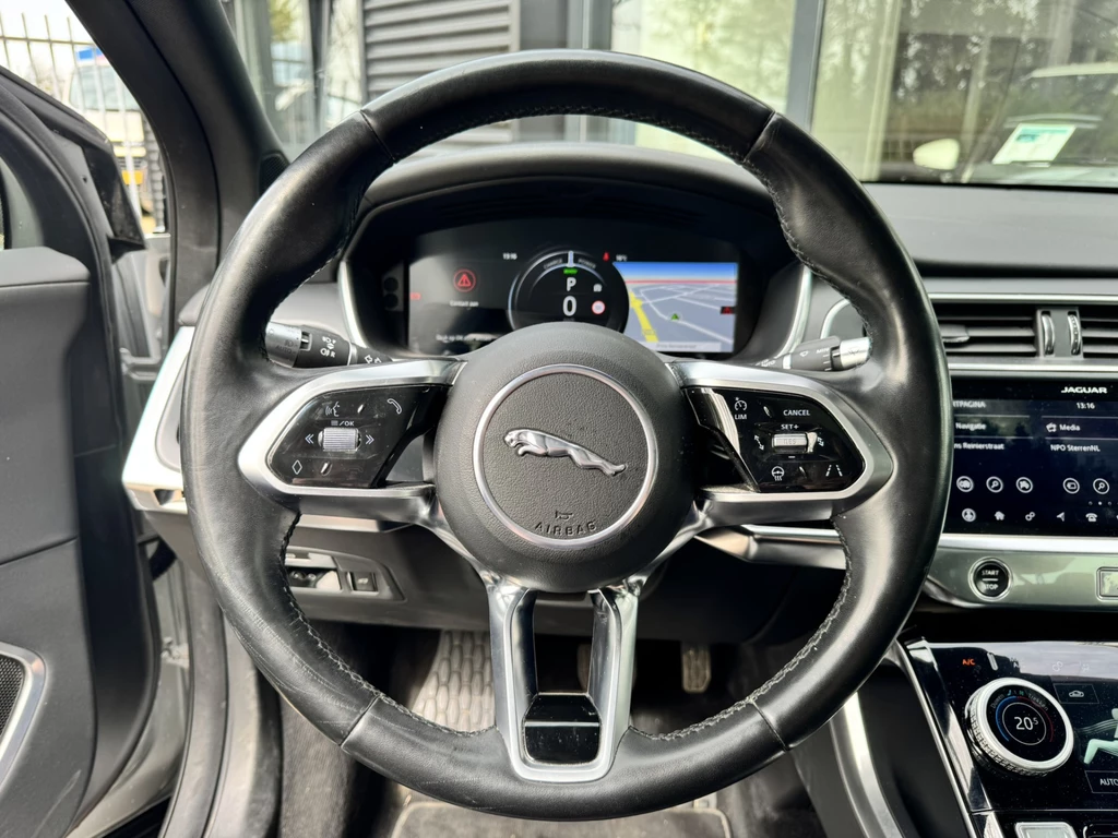 Jaguar I-PACE – foto 23