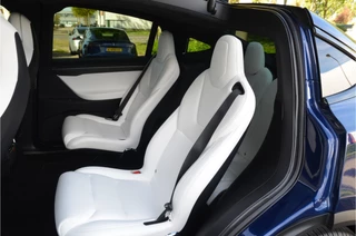 Tesla Model X – thumbnail 15