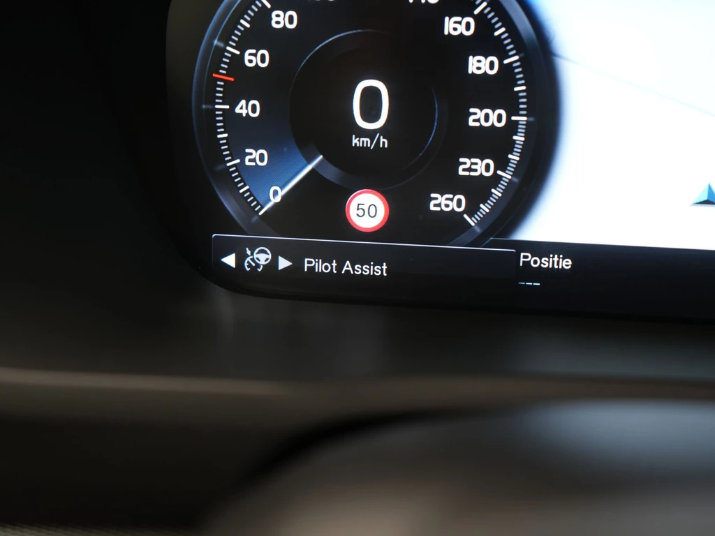 Volvo XC90 – foto 33