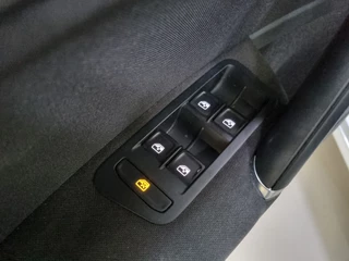 Volkswagen Golf – thumbnail 22