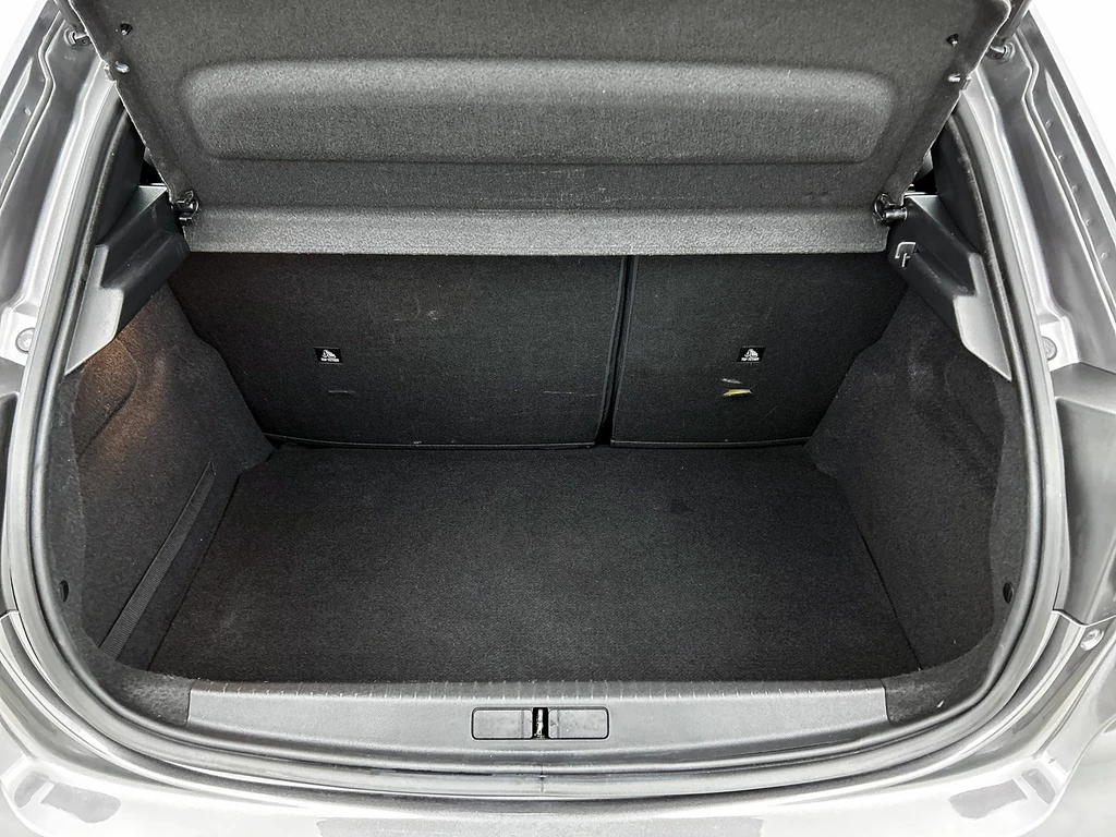 Peugeot 208 – foto 18