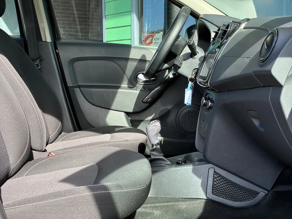 Dacia Logan – foto 14
