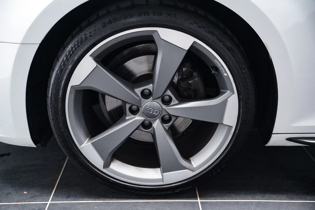 Audi A4 – foto 18