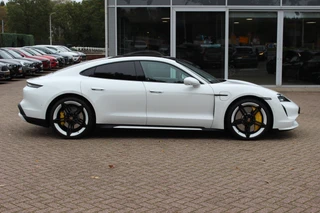 Porsche Taycan – thumbnail 5
