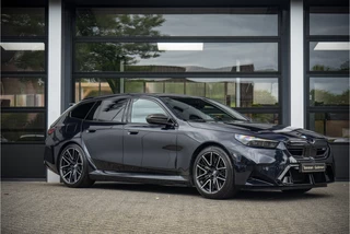 BMW M5 – thumbnail 7