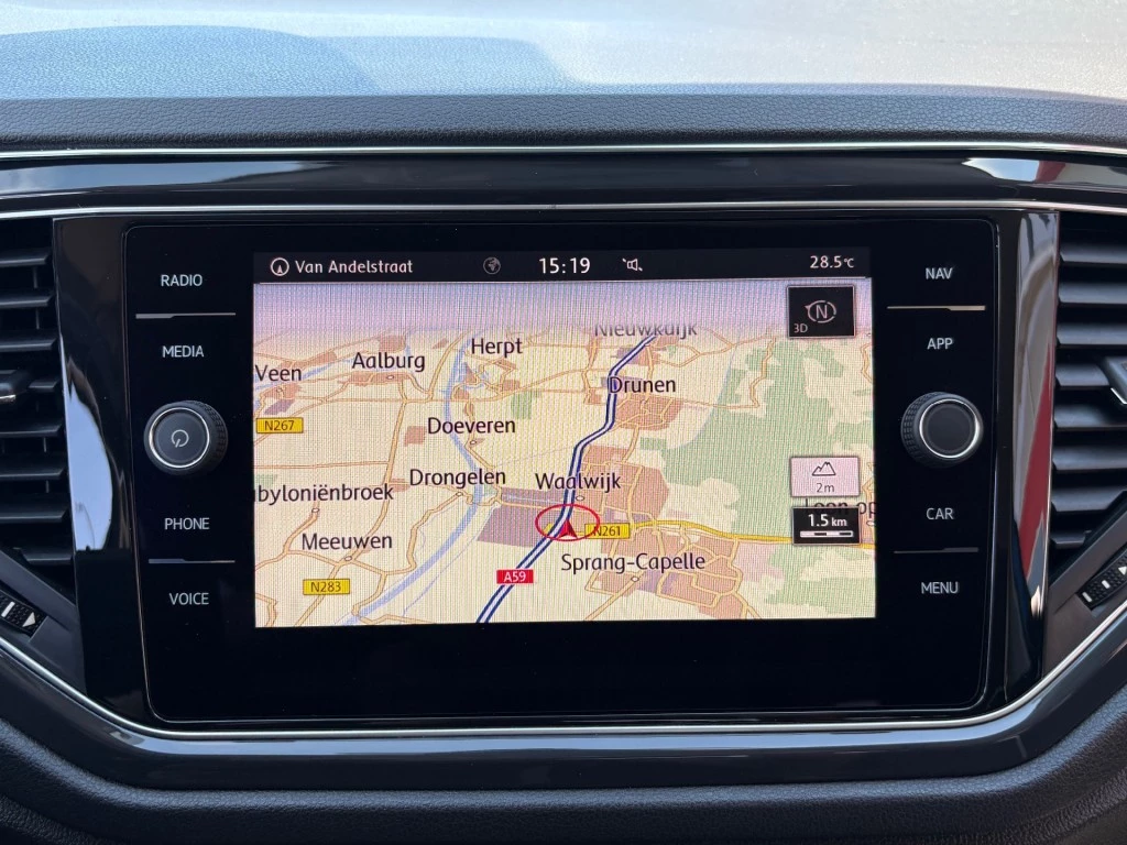 Volkswagen T-Roc – foto 9