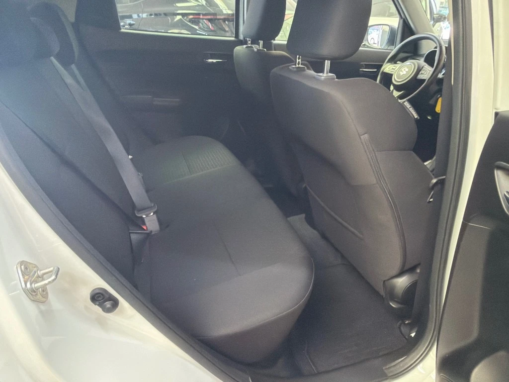 Suzuki Swift – foto 16