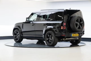 Land Rover Defender – thumbnail 3