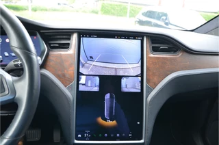 Tesla Model X – thumbnail 25