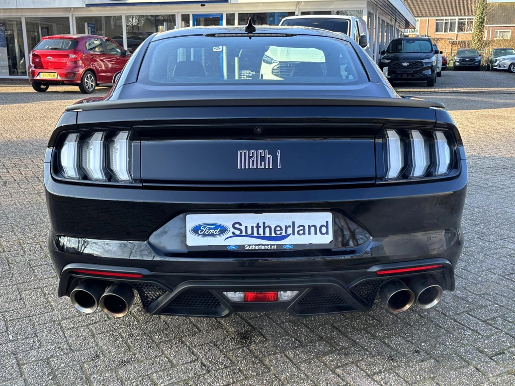 Ford Mustang – foto 4