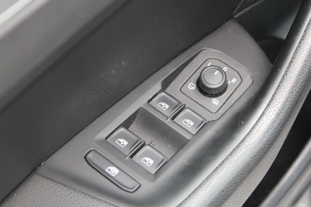 Volkswagen Passat – foto 21