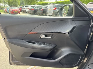 Peugeot 208 – thumbnail 13