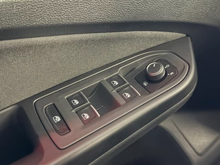 Volkswagen Golf – thumbnail 32