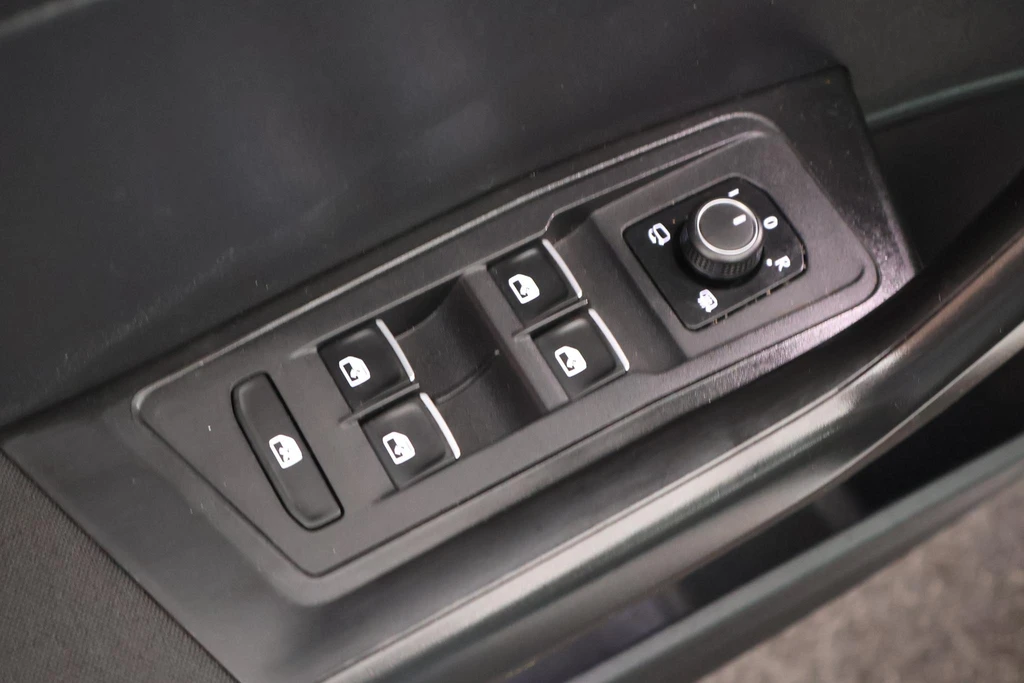 Volkswagen T-Roc – foto 14