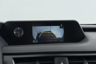Lexus UX – thumbnail 26