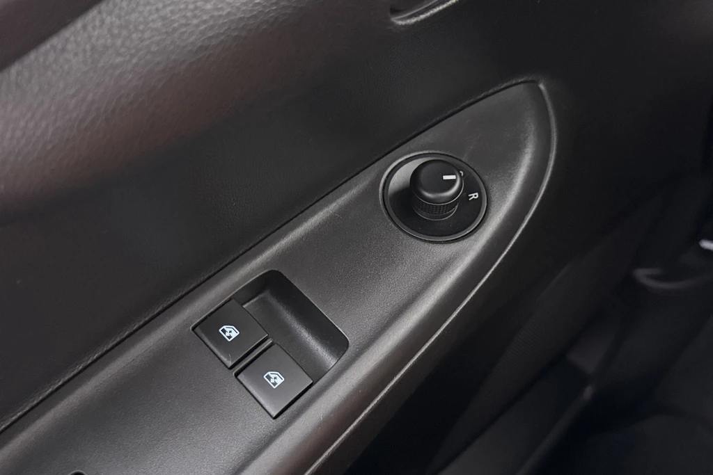 Opel KARL – foto 16