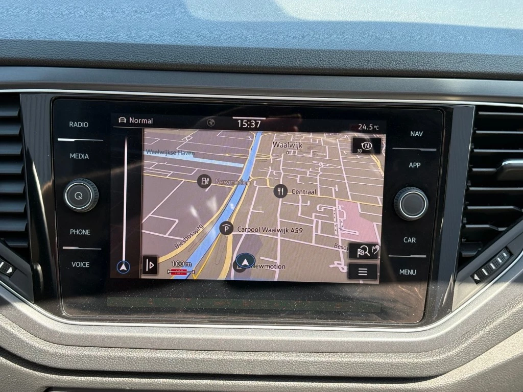 Volkswagen T-Roc – foto 14