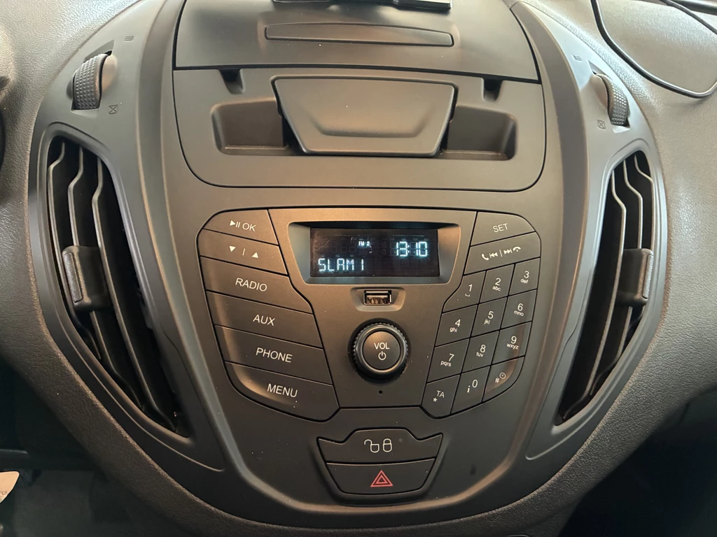 Ford Transit Courier – foto 18